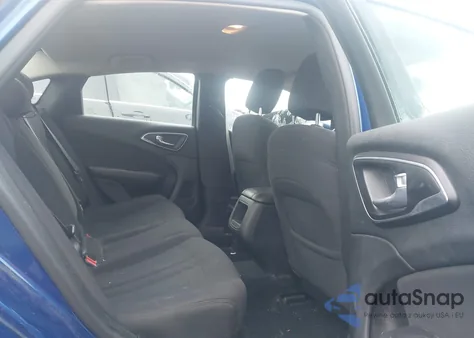 2015 Chrysler 200 Limited из США, поврежденный, VIN 1C3CCCAB5FN632515